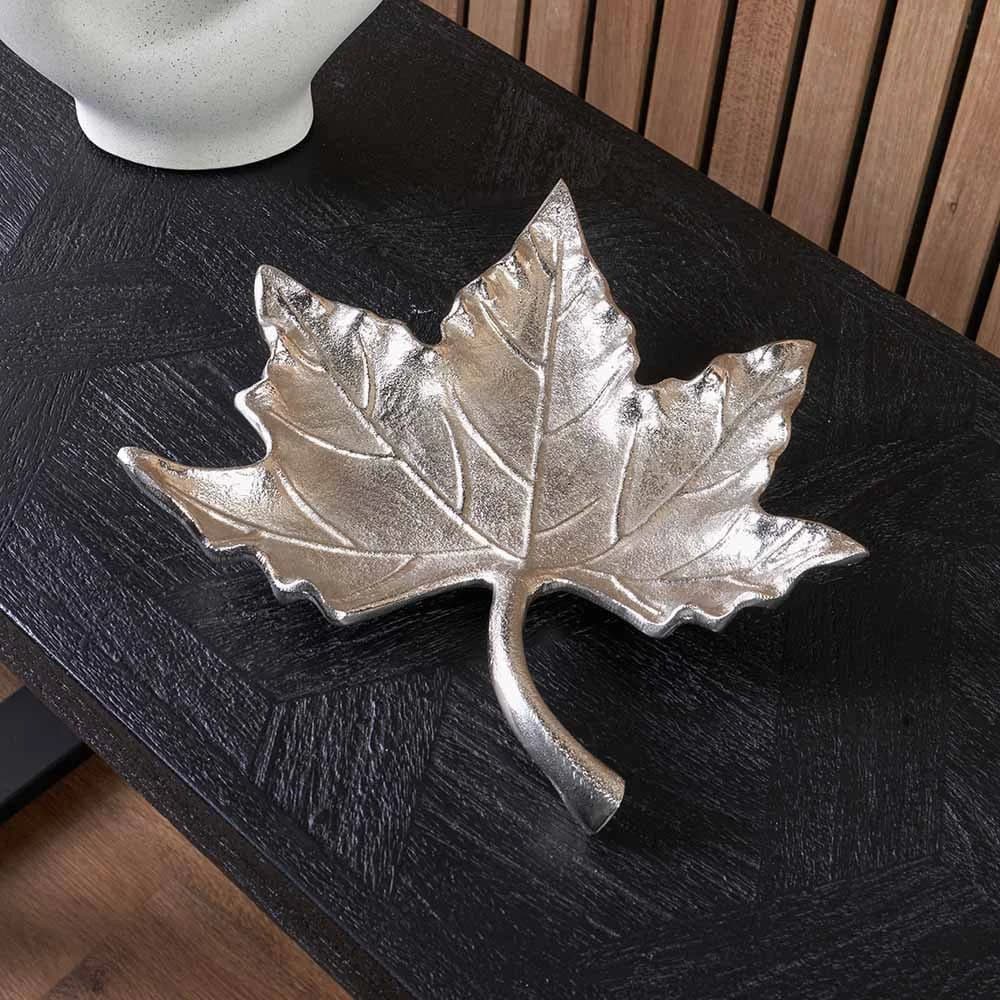 Silver Metal Oak Leaf Bowl – Decorative Hand-Finished Centrepiece for Home Decor 28x5cm